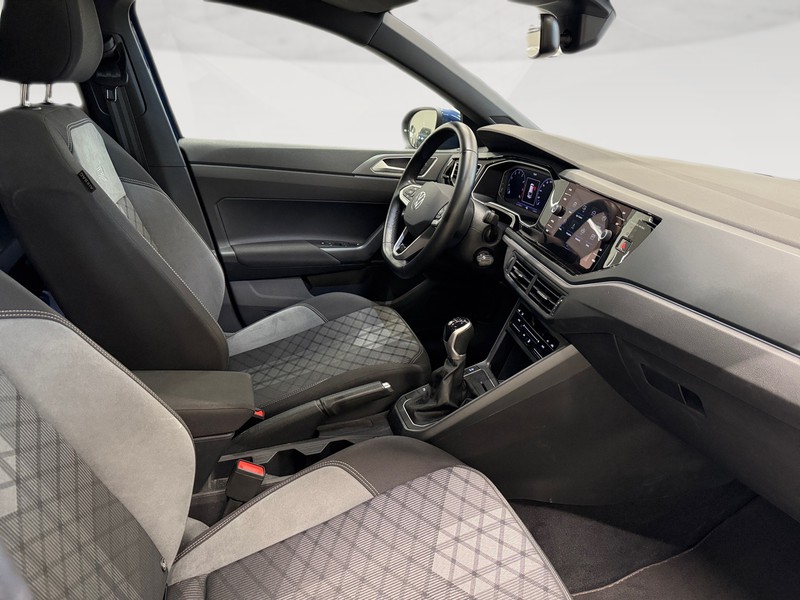 Volkswagen Taigo 1.0 tsi r-line 110cv