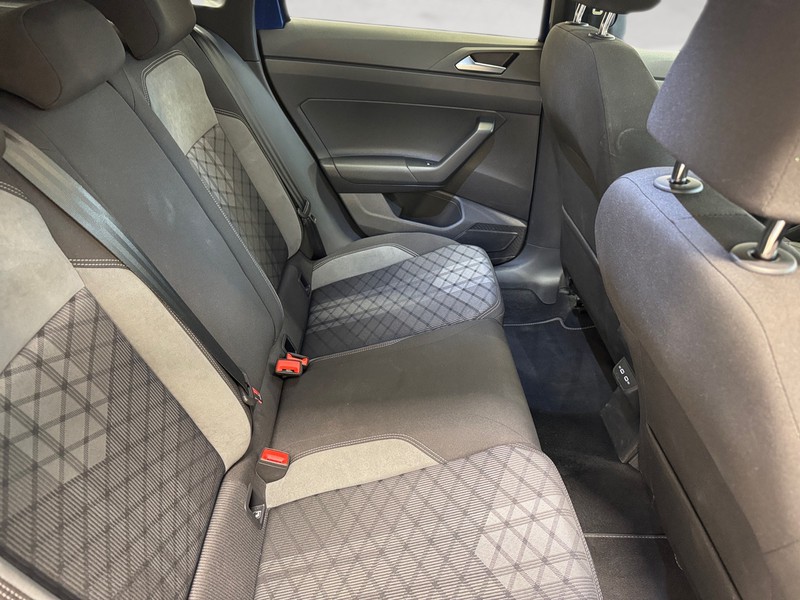 Volkswagen Taigo 1.0 tsi r-line 110cv