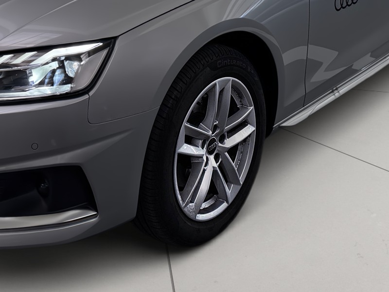 Audi A4 avant 35 2.0 tdi mhev business advanced 163cv s-tronic