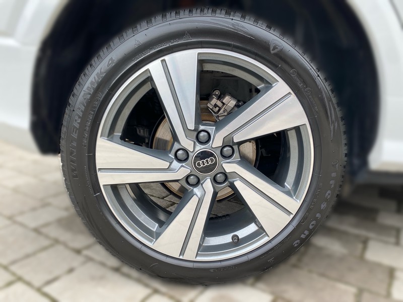 Audi Q2 30 2.0 tdi business advanced s-tronic
