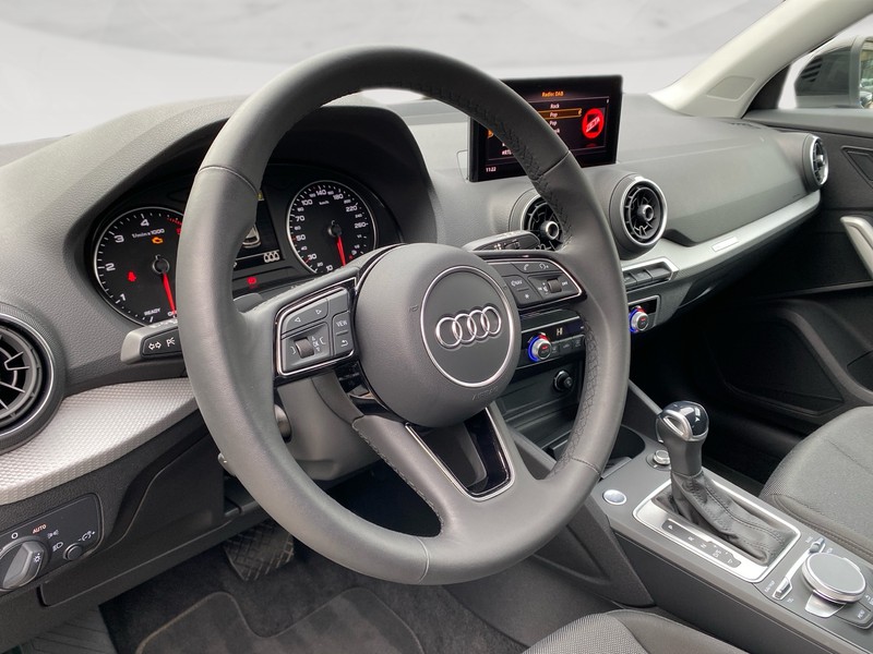 Audi Q2 30 2.0 tdi business advanced s-tronic