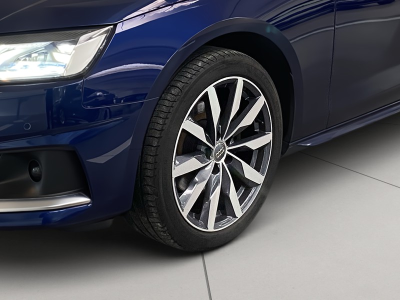 Audi A4 avant 40 2.0 tfsi mhev business advanced 190cv s-tronic