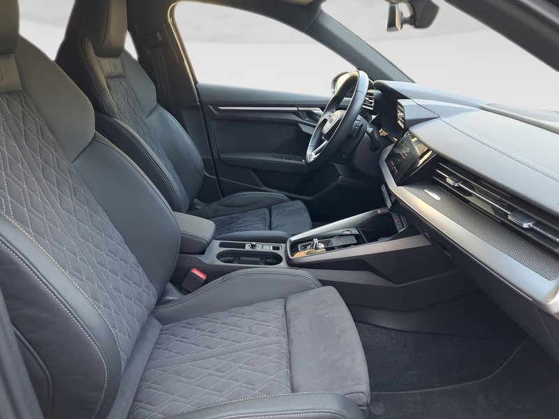 Audi S3 sportback 2.0 tfsi quattro s-tronic