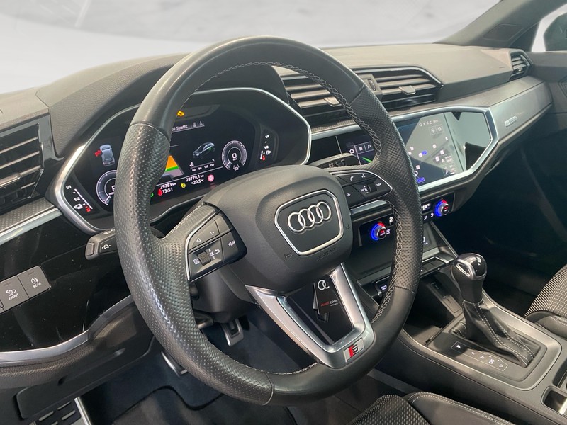 Audi Q3 45 1.4 tfsi e s line edition s-tronic