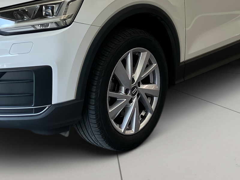 Audi Q2 1.0 tfsi business