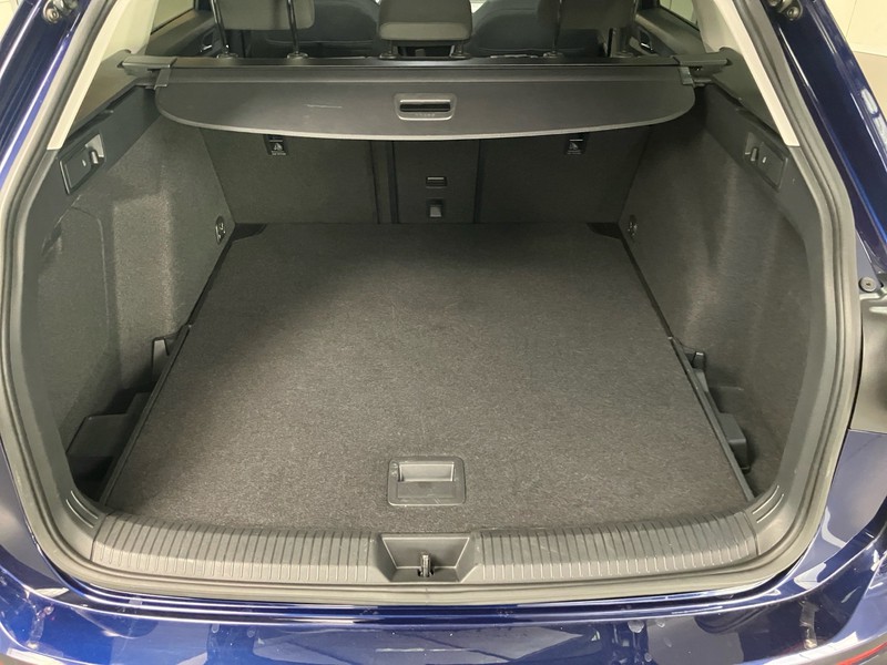 Volkswagen Golf variant 2.0 tdi life 115cv dsg