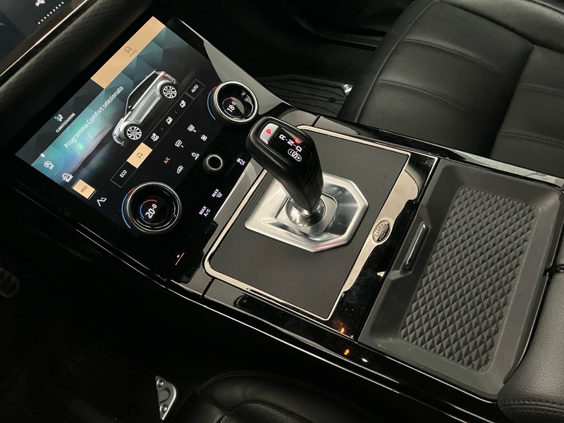 Land Rover Range Rover Evoque 2.0 i4 mhev r-dynamic awd 200cv auto