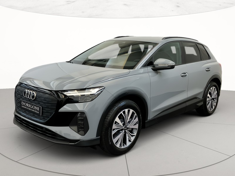 Audi Q4 e-tron 45 business advanced quattro 286cv