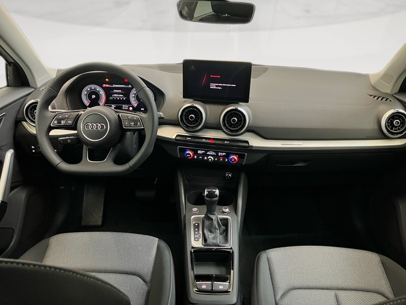 Audi Q2 40 2.0 tfsi identity black quattro s-tronic