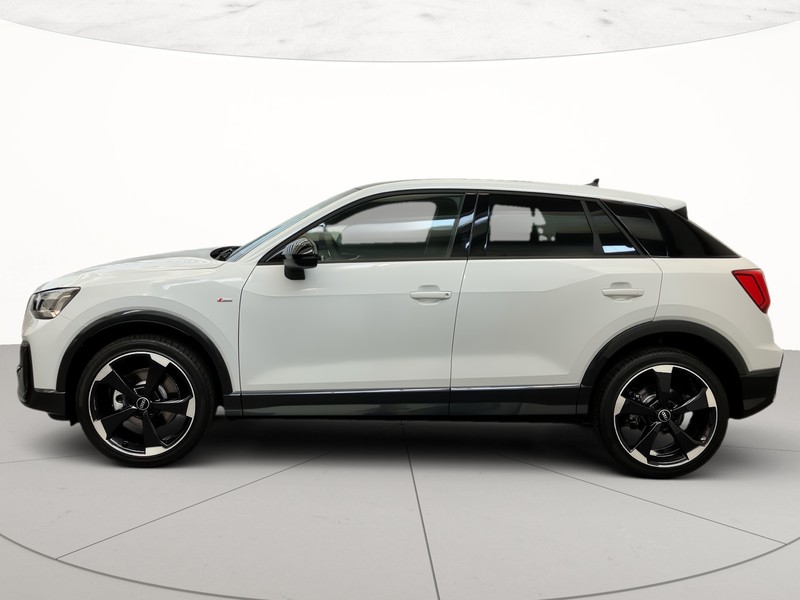 Audi Q2 40 2.0 tfsi identity black quattro s-tronic