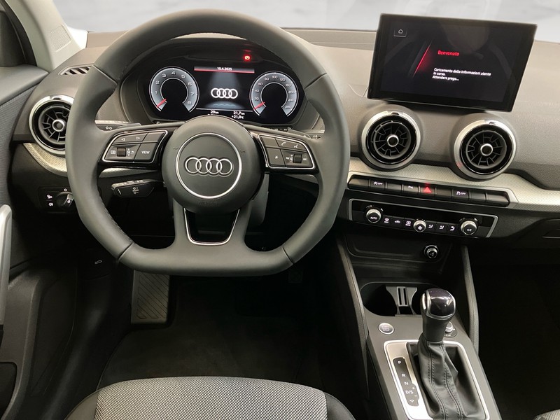 Audi Q2 40 2.0 tfsi identity black quattro s-tronic