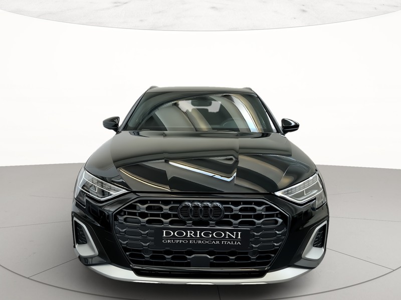 Audi A3 allstreet 1.5 tfsi mhev identity contrast 150cv s-tronic
