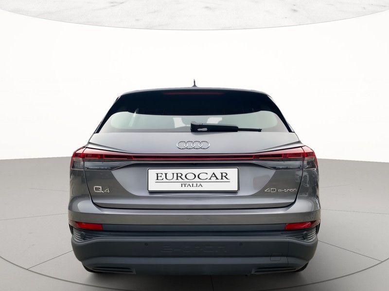 Audi Q4 e-tron 40 business