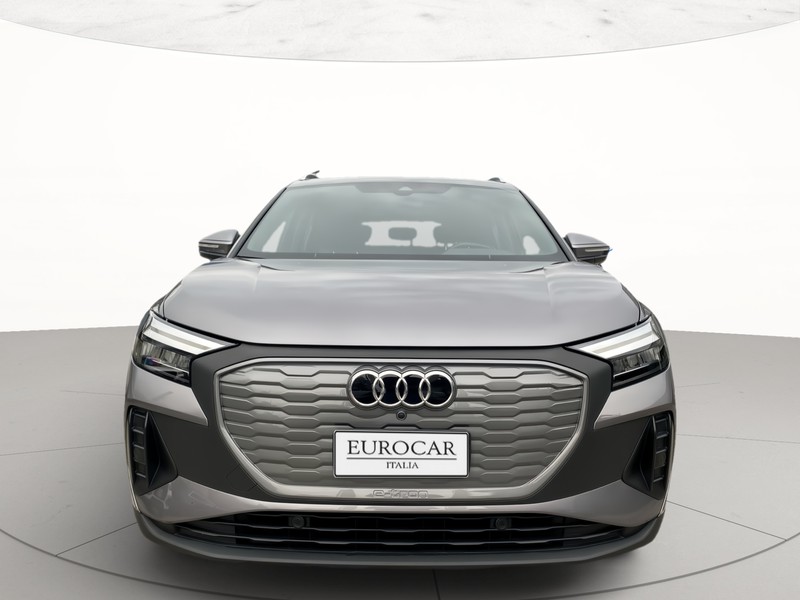 Audi Q4 e-tron 40 business