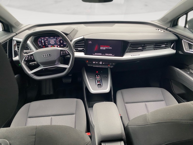 Audi Q4 e-tron 40 business