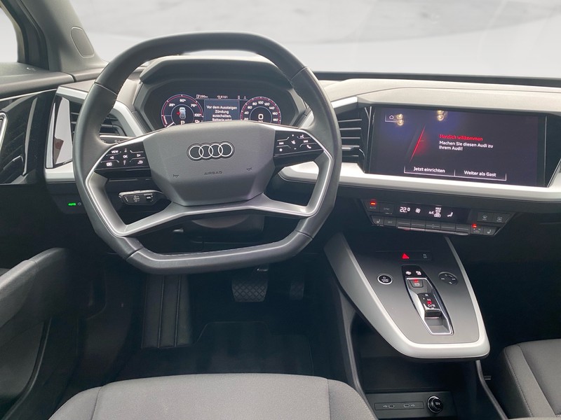 Audi Q4 e-tron 40 business