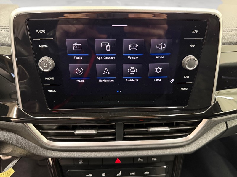 Volkswagen T-Roc 1.0 tsi r-line 110cv