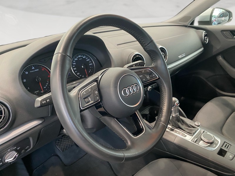 Audi A3 sportback 35 2.0 tdi business 150cv s-tronic 7m