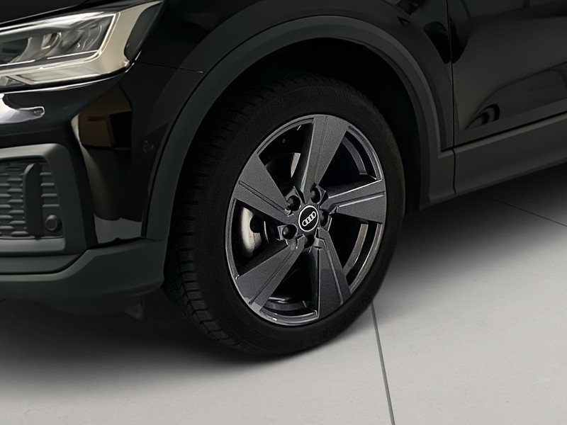 Audi Q2 35 1.5 tfsi admired s-tronic