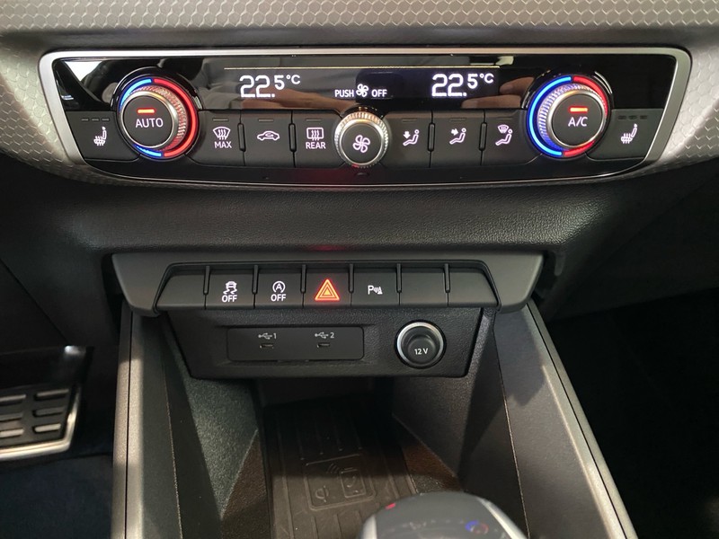 Audi A1 sportback 25 1.0 tfsi s line edition s-tronic my20