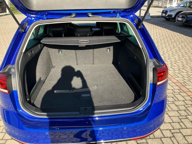 Volkswagen Passat variant 2.0 tdi executive 4motion 200cv dsg