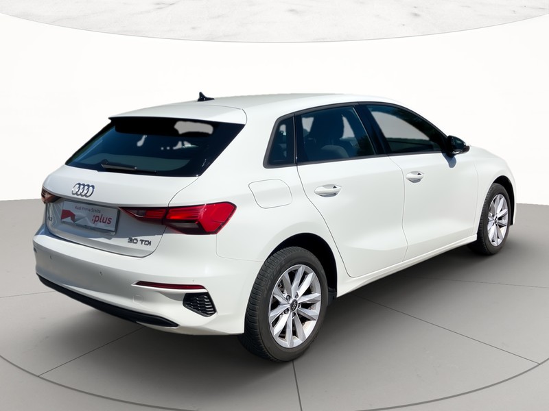 Audi A3 sportback 30 2.0 tdi business