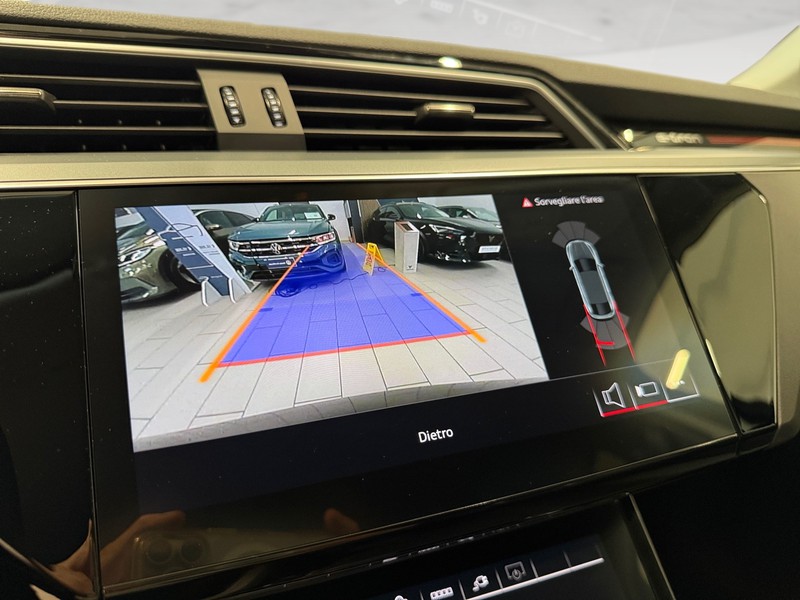 Audi Q8 e-tron sportback e-tron 50 business advanced quattro
