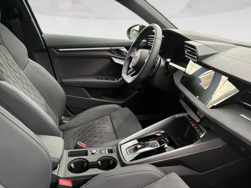 Audi S3 sportback 2.0 tfsi quattro s-tronic