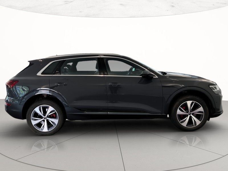 Audi Q8 e-tron 50 business advanced quattro
