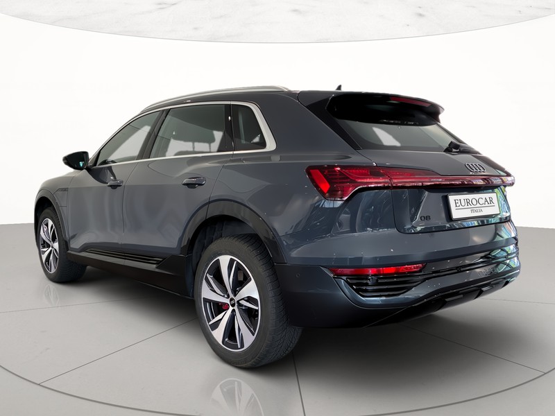 Audi Q8 e-tron 50 business advanced quattro