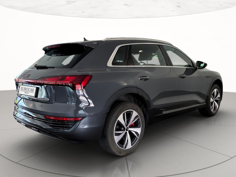 Audi Q8 e-tron 50 business advanced quattro