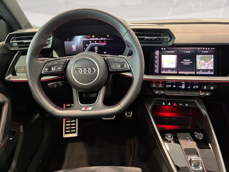 Audi A3 sportback 40 2.0 tdi s line edition quattro s-tronic