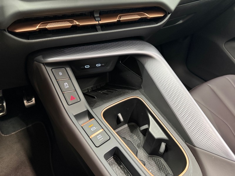 Cupra Terramar 1.5 e-hybrid vz 272cv dsg