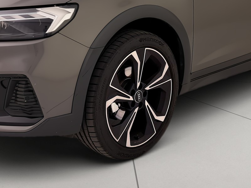 Audi A1 allstreet 35 1.5 tfsi identity contrast 150cv s tronic