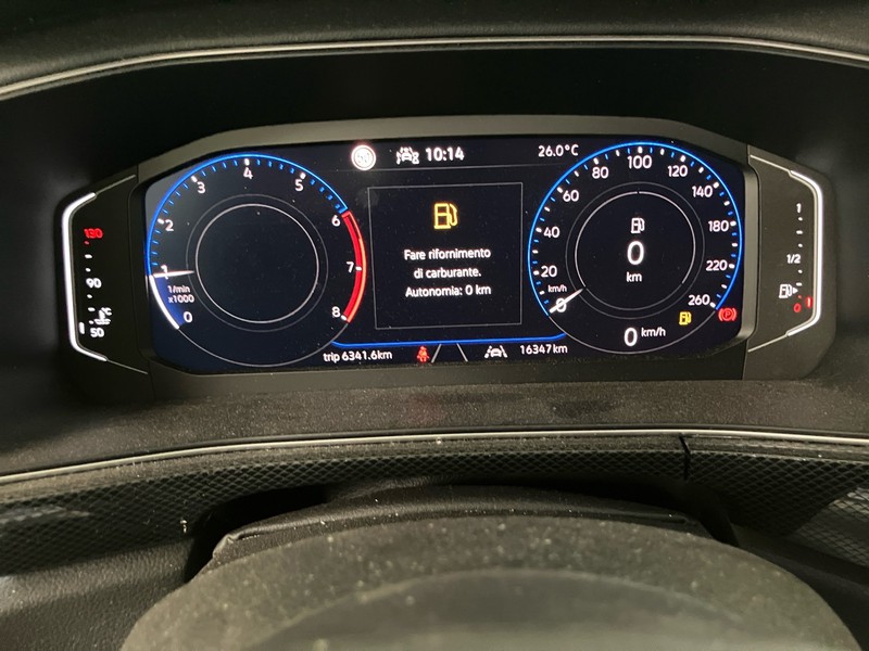 Volkswagen T-Cross 1.0 tsi r-line 115cv