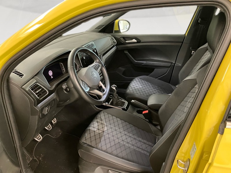 Volkswagen T-Cross 1.0 tsi r-line 115cv