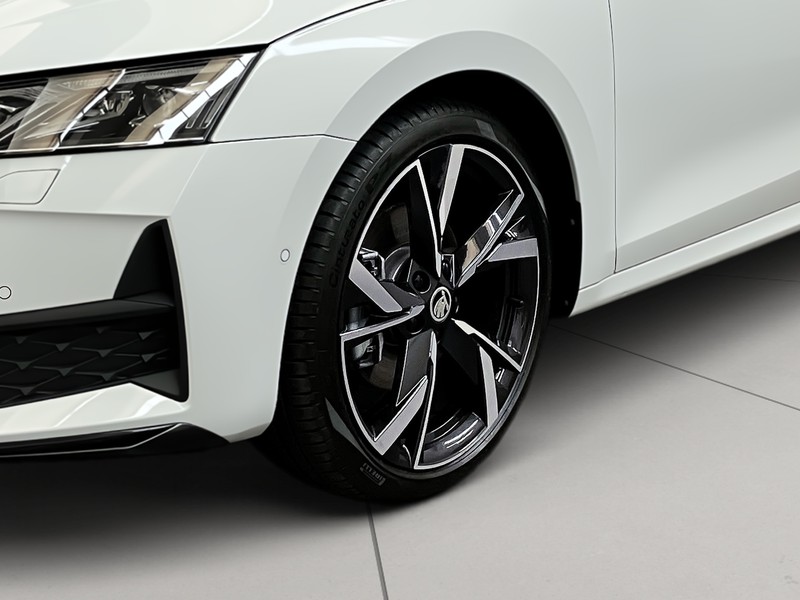 Skoda Octavia wagon 2.0 tdi sportline 150cv dsg