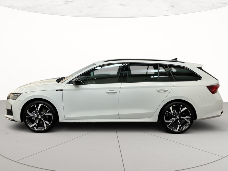 Skoda Octavia wagon 2.0 tdi sportline 150cv dsg