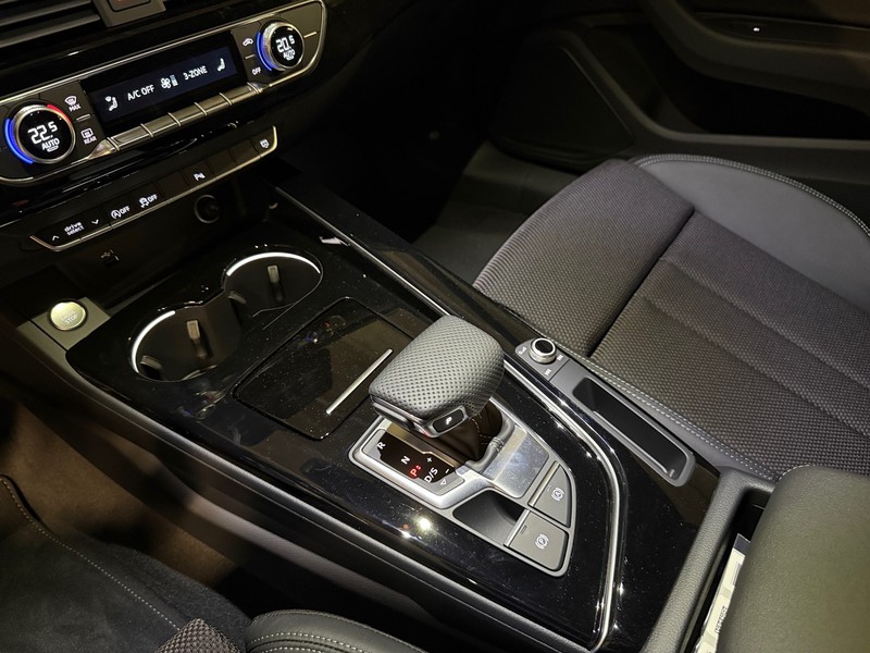 Audi A5 Coupé 35 2.0 tdi mhev s line edition 163cv s-tronic