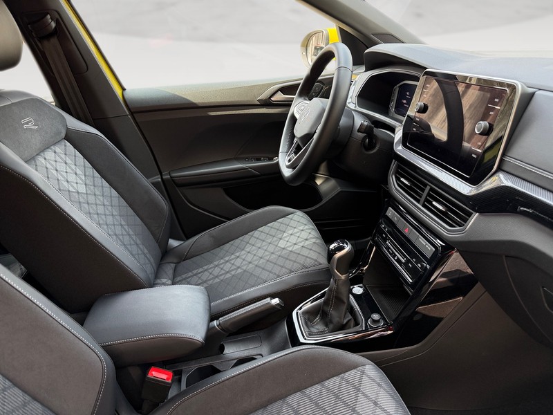 Volkswagen T-Cross 1.0 tsi r-line 115cv