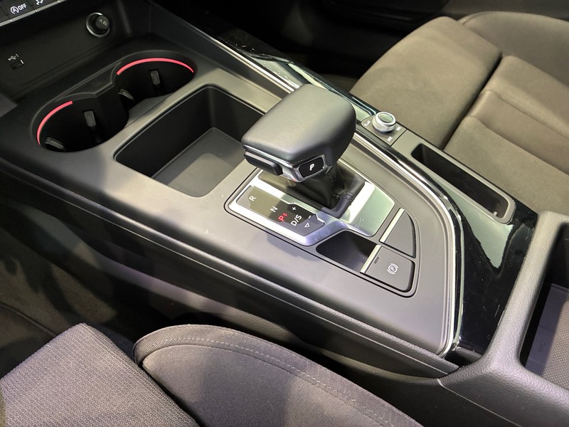 Audi A4 avant 40 2.0 tdi mhev s line edition quattro 204cv s-tronic