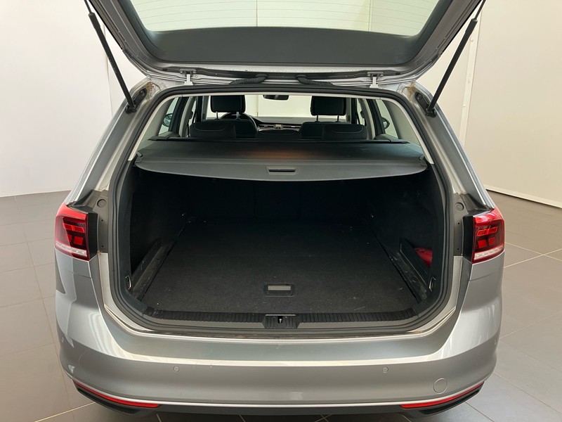 Volkswagen Passat variant 2.0 tdi business 150cv dsg