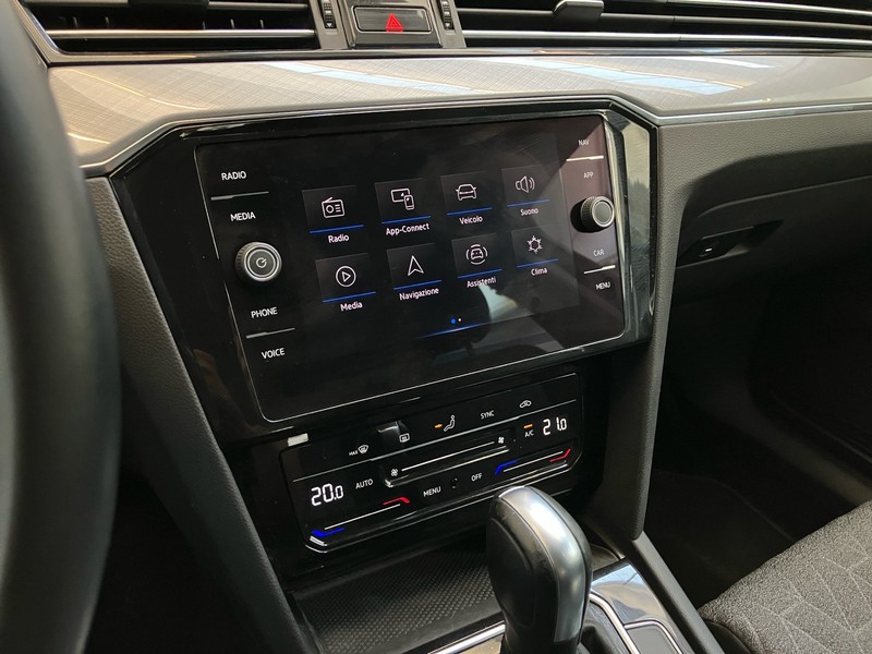 Volkswagen Passat variant 2.0 tdi business 150cv dsg
