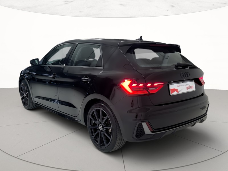 Audi A1 sportback 35 1.5 tfsi identity black s-tronic