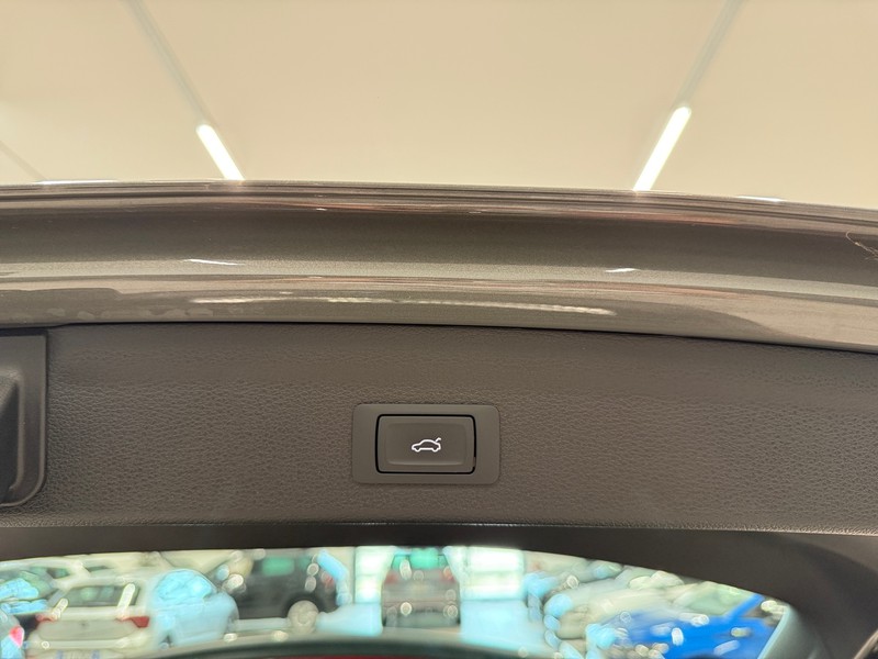Audi Q3 35 1.5 tfsi mhev business advanced s-tronic