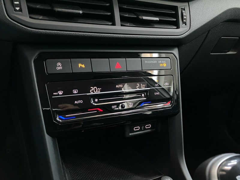 Volkswagen T-Cross 1.0 tsi style 110cv