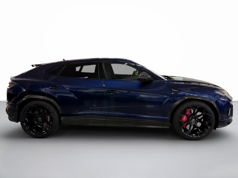 Lamborghini Urus 4.0 v8 auto