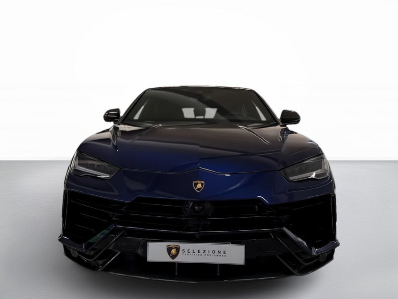 Lamborghini Urus 4.0 v8 auto