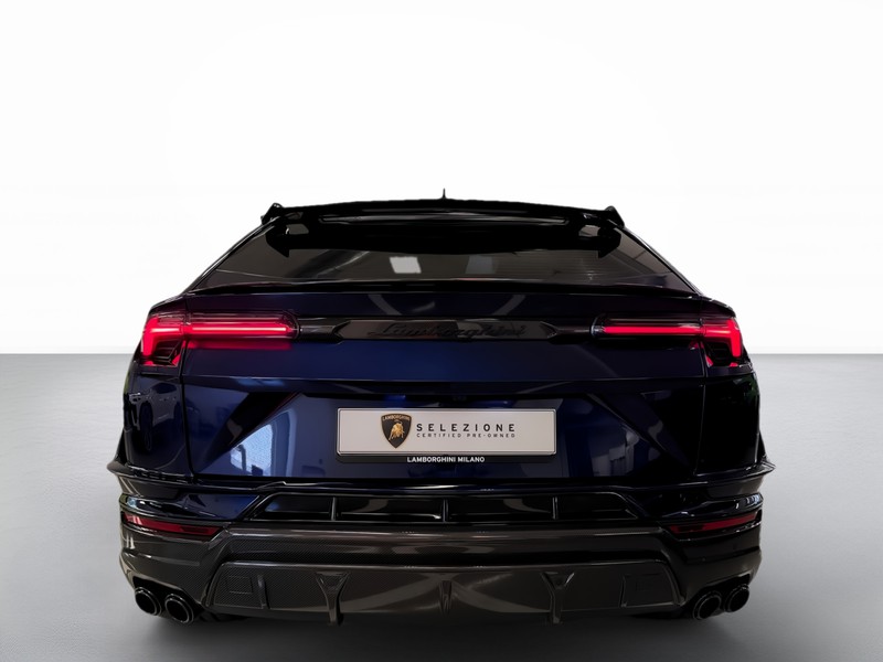 Lamborghini Urus 4.0 v8 auto