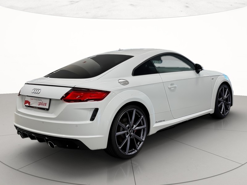 Audi TT 40 2.0 tfsi s-tronic